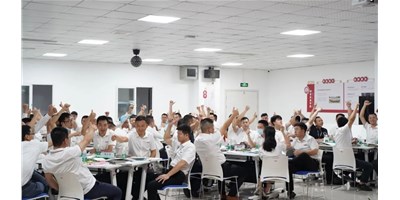 用教育將人才和企業(yè)鏈接，是創(chuàng)世紀(jì)商學(xué)院的使命